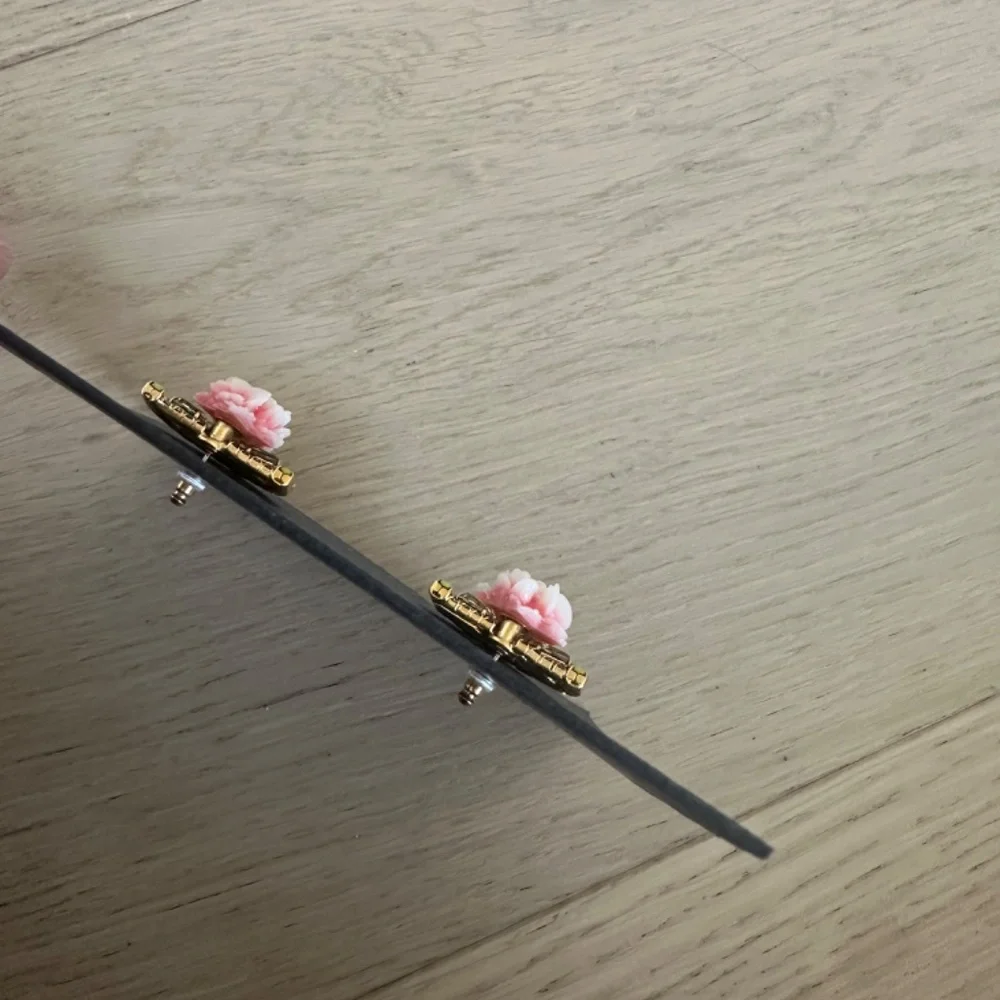 Elizabeth Cole Pink Floral and Citrine Bead Fan Earrings - NWOT - Picture 9 of 11